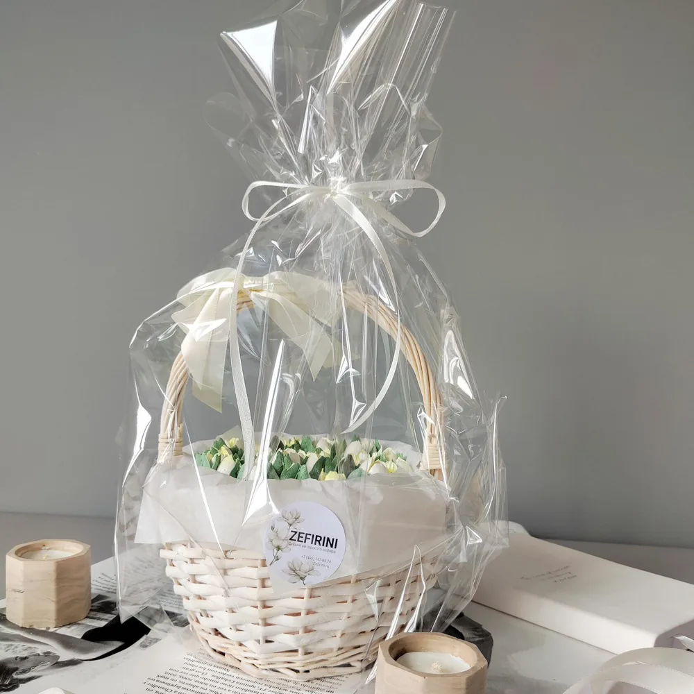 Корзина с зефирными подснежниками, 20 см